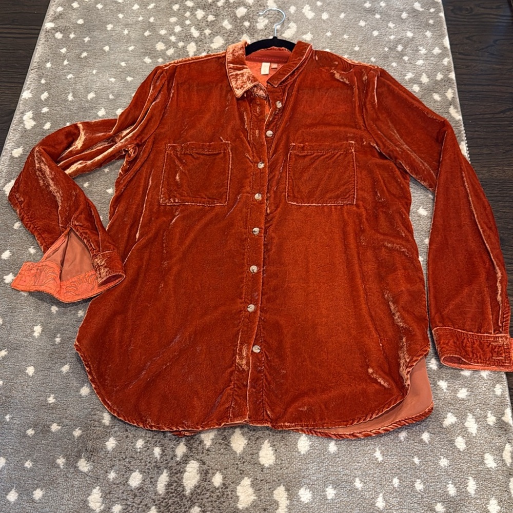 Anthropologie Pilcro Relaxed Velvet Buttondown size M - Picture 3 of 5